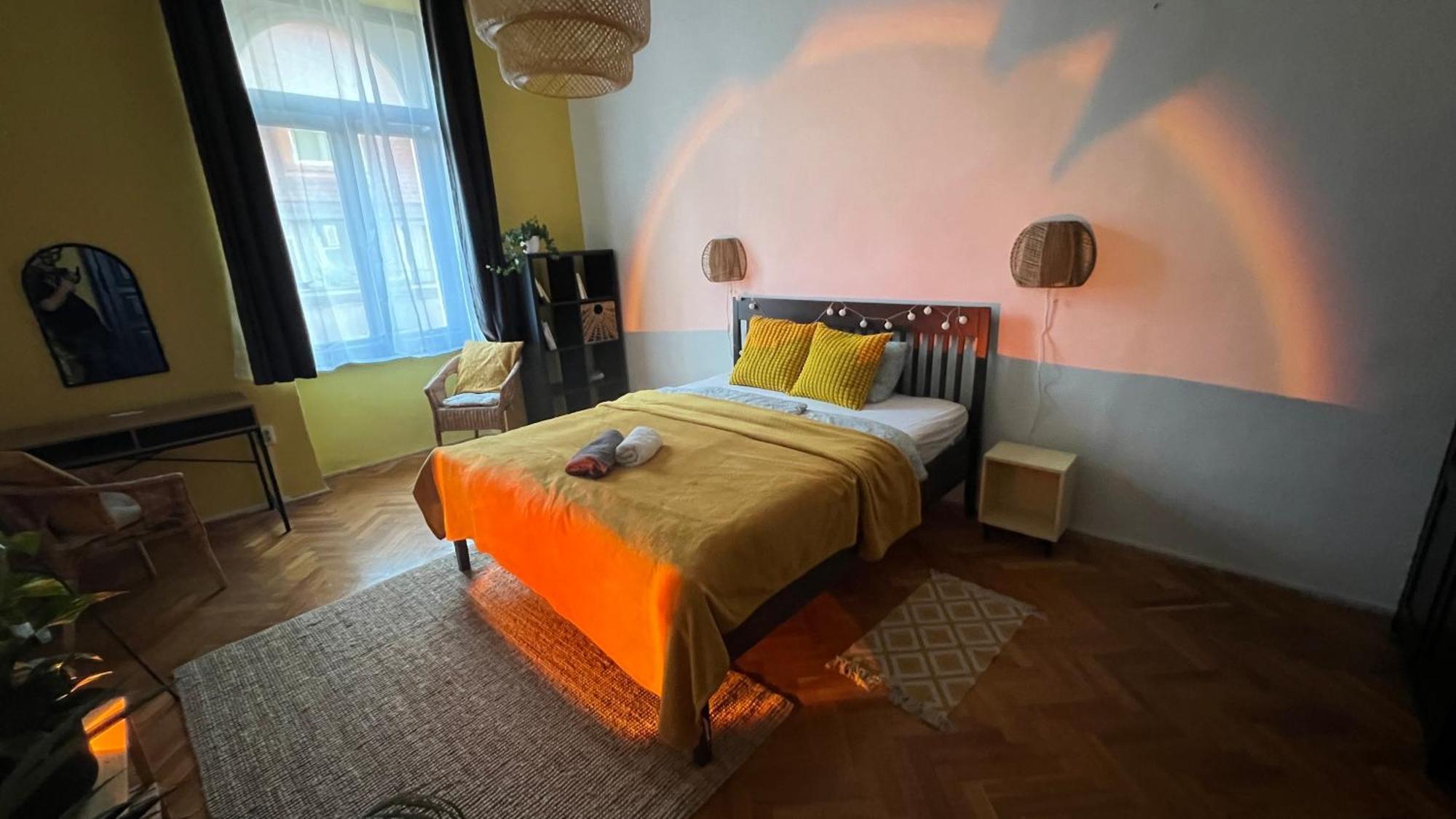 Napartman Pécs Esterno foto